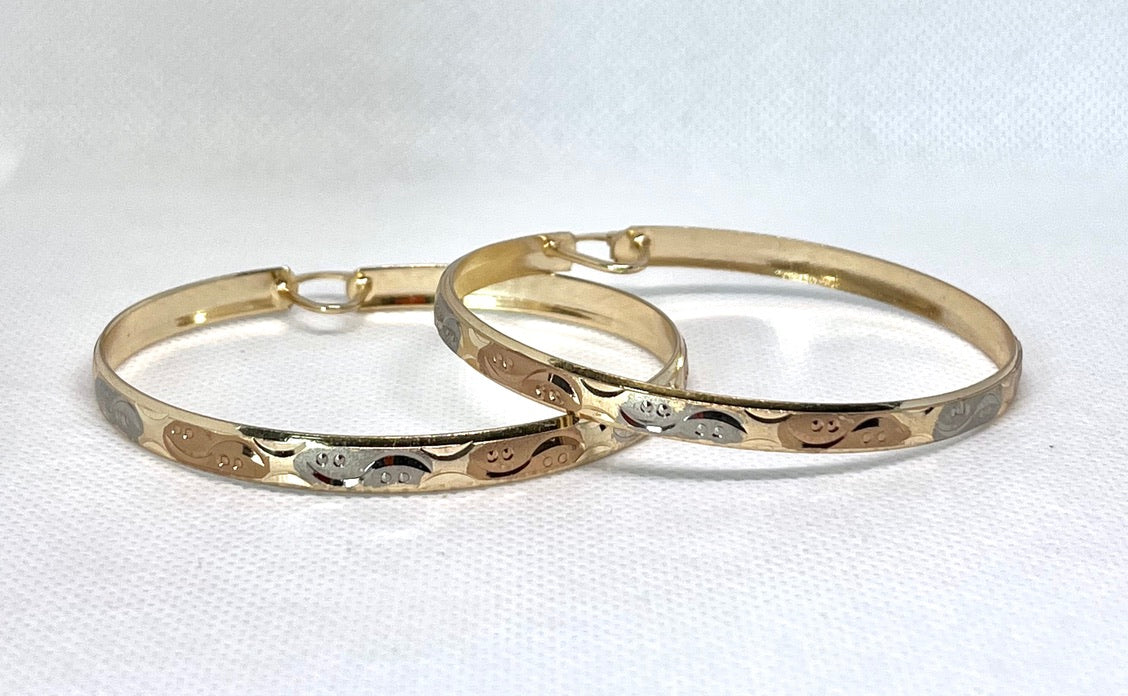 Gold Filled 65mm Bangle Design Hoops Diamond Cutting Finish Tri Tone