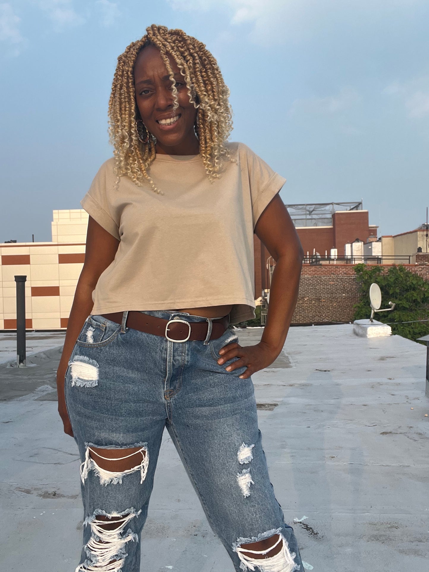 Round Neck Cuffed Sleeve Top