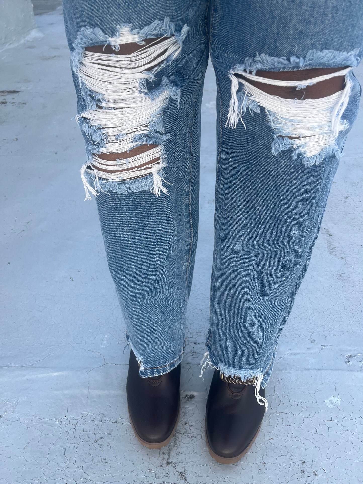 Distressed Straight Denim Jeans (Dark)