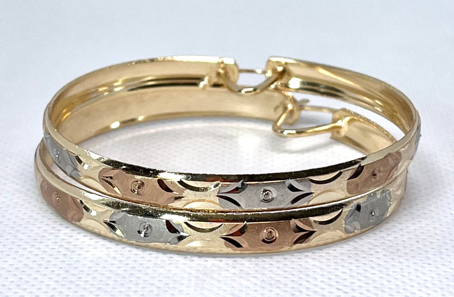 Gold Filled 57mm Bangle Design Hoops Diamond Cutting Finish Tri Tone