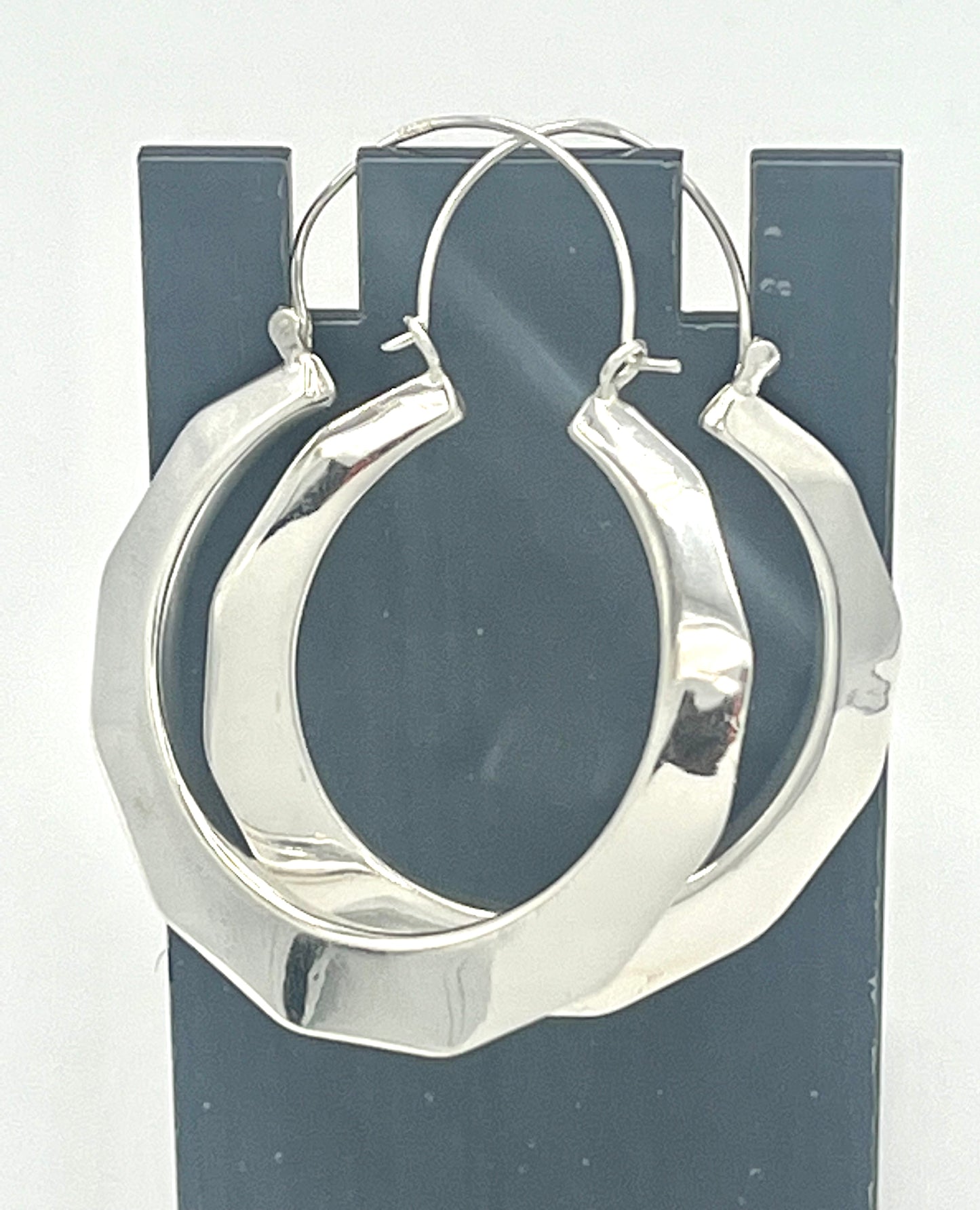 925 Sterling Silver Octagon Shaped Hoop Earrings w. Half moon closer